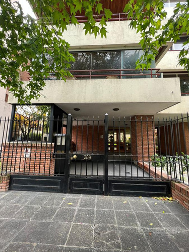 Departamento  En Venta,  Lindo Piso, Con Excelente Vista En San Isidro