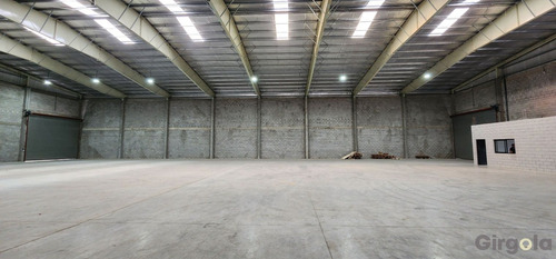 Alquiler Galpon 1.500m2 Moreno