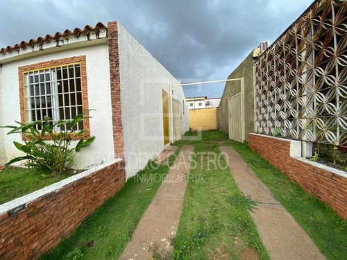 Imagen 4 de 9 de Pedro Castro Inmobiliaria Vendecasa En Residencias La Quinta, Villa Betania, Puerto Ordaz #@pedro_castroj #inversion #compraventa