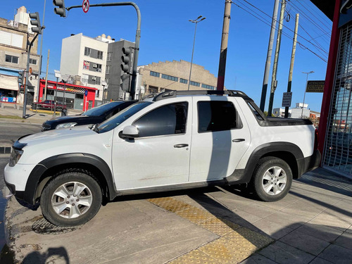 Imagen 8 de 13 de Renault Duster Oroch 2017 1.6 Outsider
