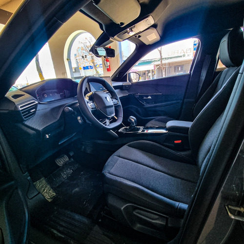 Peugeot 2008 1.0 Active T200 Cvt