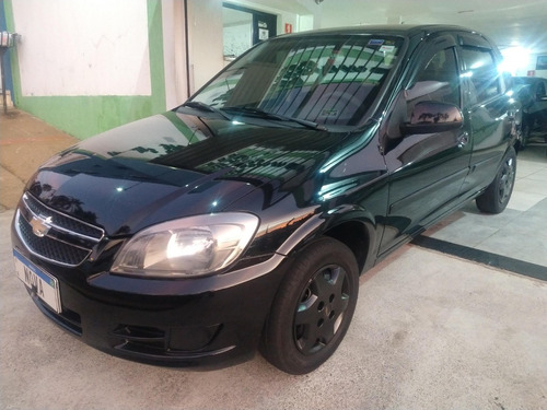 Imagem 1 de 16 de Gm Celta Lt 1.0 Flex 2015 - Completo / Baixa Km