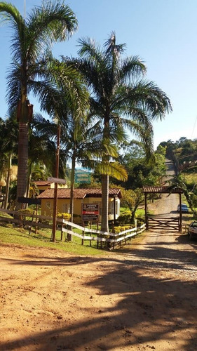 Edinaldo Santos - Condomínio Parque Da Cachoeira, Granja De 3.170 M2 - 843