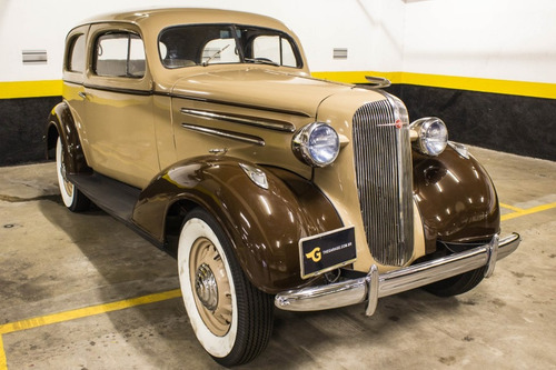 1936 Chevrolet Master Deluxe Sedan