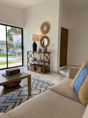 Se Vende Hermosa Casa En San Carlos Ubicada En El Country Club
