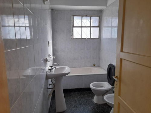 Imagen 4 de 8 de Departamento - Quilmes