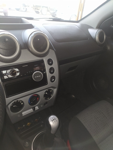 Ford Fiesta Sedan 1.6 Pulse Flex 4p 2013