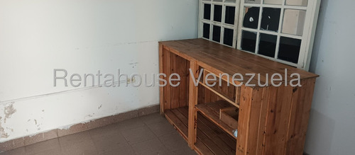 Venta Hermosa Edificio Casa Tipo Quinta Ubicada En Plena Avenida Del Centro De Barquisimeto Lara, Rc