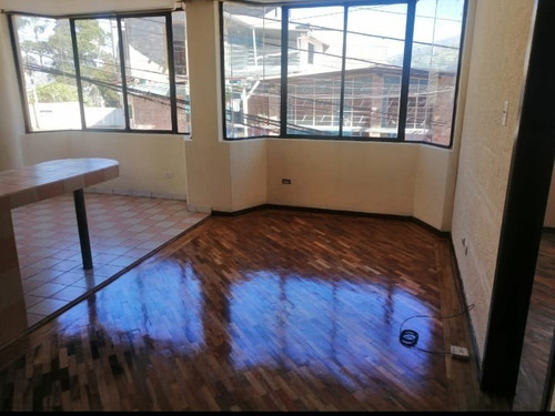Hermoso Departamento 2 Dormitorios Loma De Puengasí