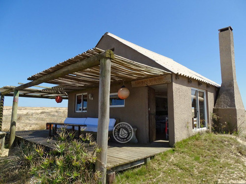 Las Rubias En Cabo Polonio