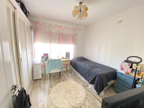 Imagen 21 de 28 de Venta | Casa De 2 Plantas En Lote Interno | Los Alisos