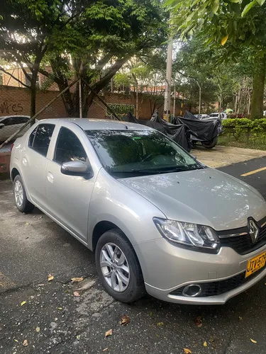 Renault Logan 1.6 Privilege