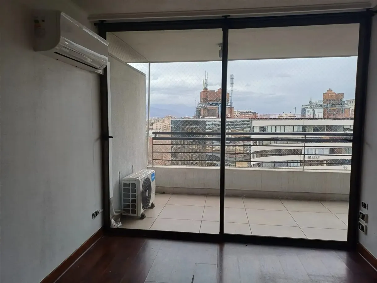 Imagen 1 de 12 de Departamento En Arriendo De 1 Dorm. En Providencia