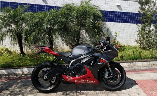 Srad Gsx-r 750 2016 6.000 Km Personalizada