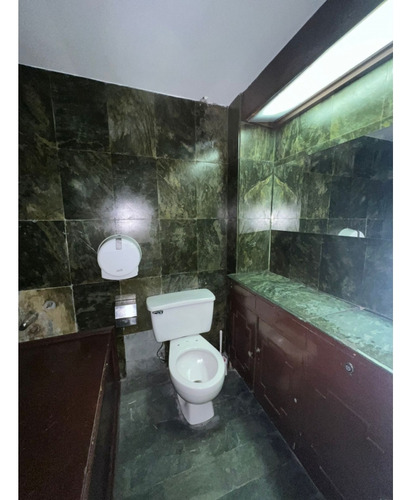 Casa Comercial En Arriendo Centro De Medellin
