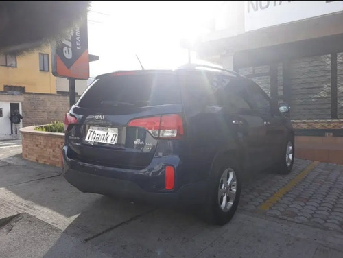 Imagen 5 de 8 de Kia Sorento 3.500 V6