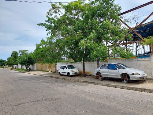 Am* Terreno Venta Puerto Cabello (3.030 Metros)