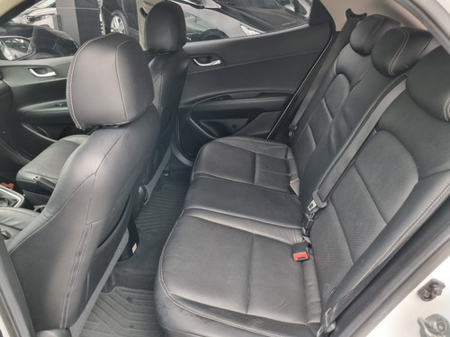 Hyundai HB20 Vision 1.6 Flex Automático