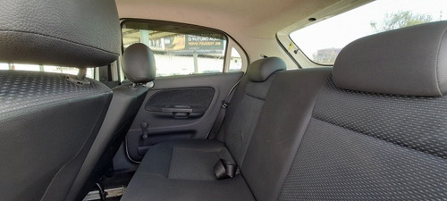 Volkswagen Gol 2016 1.0 Trendline Total Flex 5p