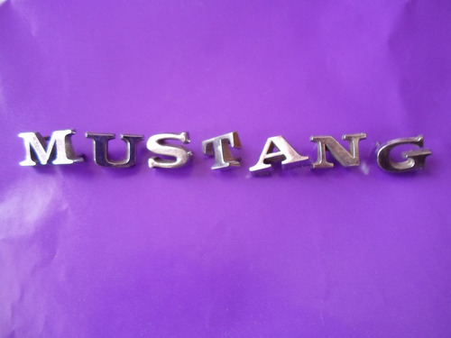 Emblema Mustang Ford Letras Originales Clasico 289 - 302