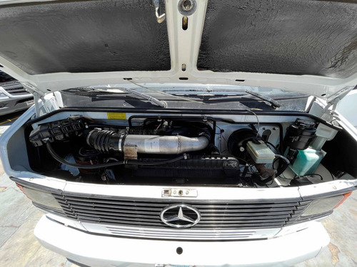 Mercedes Benz 710 2006 Al Dia Vtv Vigente Cubiertas Nuevas!