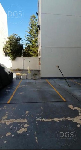 Imagen 4 de 5 de Oportunidad!! 2 Cocheras En Banfield Oeste ! Consulte Precio Unitario