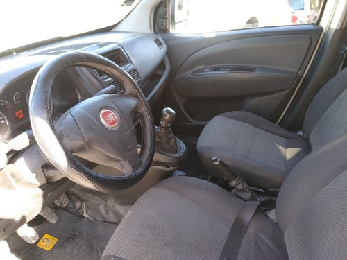 Imagen 12 de 14 de Fiat Doblo 2013 1.4 Active