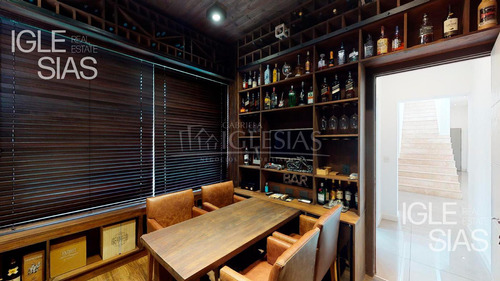 Casa Al Lago En Venta - Barrio Lagos Del Golf, Nordelta