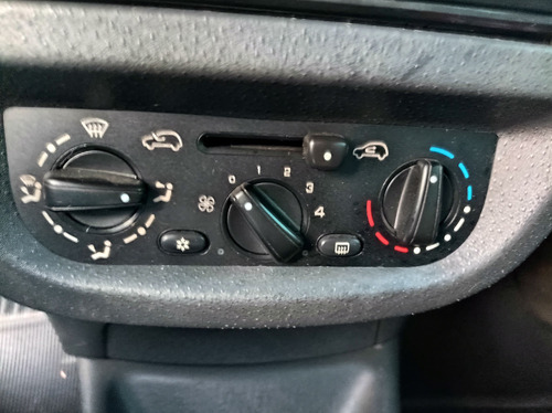 Citroën C3 1.4 8v Glx Flex 5p