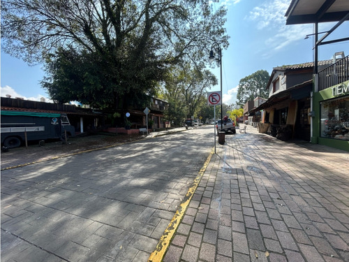 Local En Renta, Zona Avandaro