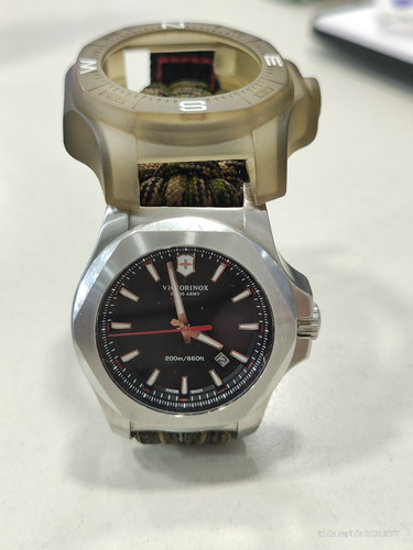 Reloj Victorinox Inox Completo Malla Panacord Bumper Verde Oscuro Plateado Negro (Usado)
