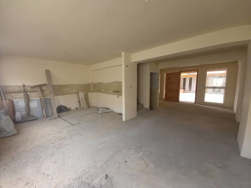 Imagen 6 de 12 de Townhouse En Venta Mañongo Residencia Pie De Monte Gavip