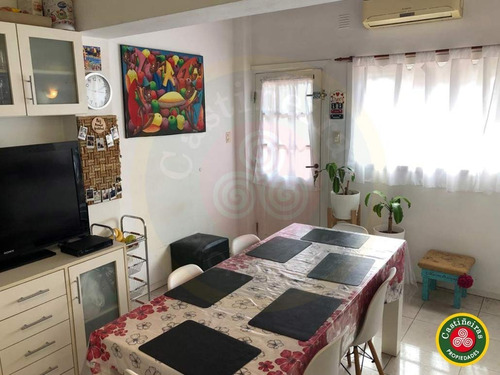 Venta Chalet - Reciclado A Nuevo - 2 Dormitorios - Entrada De Auto - Venta Condicionada !! Permuta !
