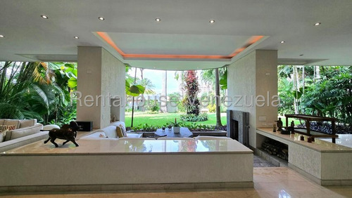 Hermosa Casa En Venta En Los Chorros Consultar Precio 25-19612 Cs