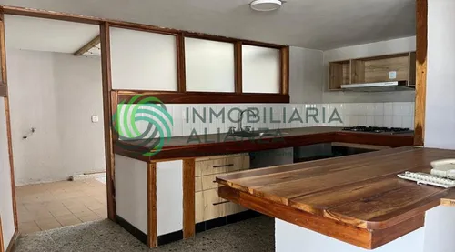 Apartamento En Venta En Cabecera Del Llano. Cod V61581
