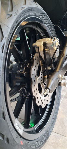 Imagen 17 de 25 de Benelli Leoncino 250 Abs , Benelli Store Pilar Mp