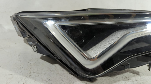 Faro Derecho Seat Ateca 2021 2022 2023 2024 Fa-5792 (Usado)