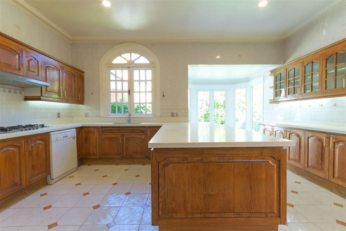 Exclusiva Casa En Lo Curro Con Precioso Jardín