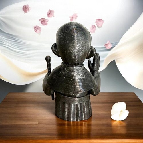 Papa Francisco Caricaturesco Figura Decorativa Almabuddha Plateado