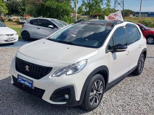 Peugeot 2008 1.6cc Feline VTI