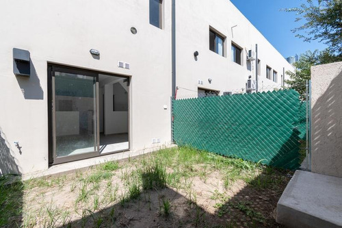Imagen 10 de 30 de Rebajado Oportunidad - Haus701- Dúplex En Venta Dos Dormitorios. Con Cochera. Recibe Menor.