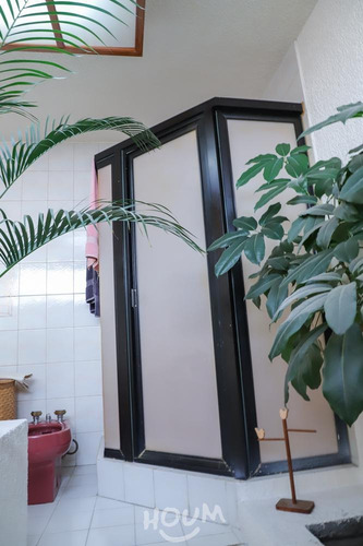 Casa En Lomas De San Mateo, Naucalpan De Juárez Con 3 Habitaciones