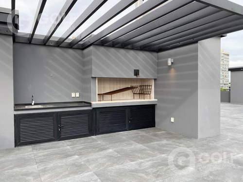 Venta De Oficina/consultorio Con 5 Cocheras, Terraza Privada, Excelente Zona A Pasos De Wtc