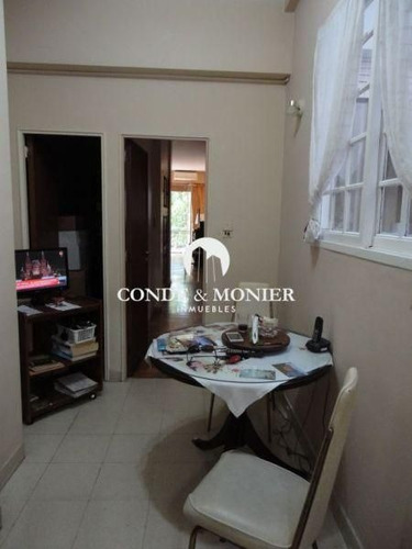 Piso 4 Ambientes Con Dependencia.