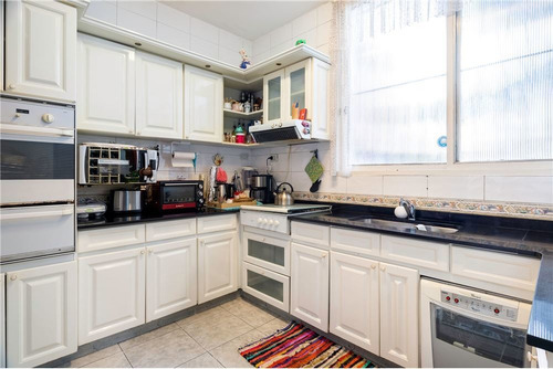 Venta Casa 6 Amb.villa Devoto Garage Quincho Playr