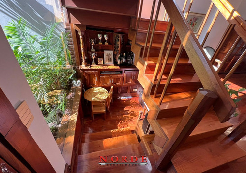 Venta Casa 5 Ambientes Barrio Naon Mataderos