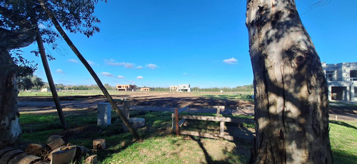 Terreno En Barrio Lomas De Ezeiza