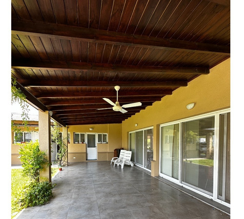 Imagen 17 de 25 de Venta- Impecable Casa En Barrio La Magdalena