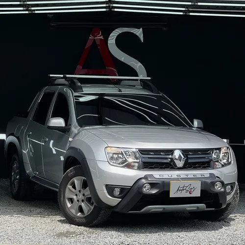 Renault Duster Oroch 2022 2.0