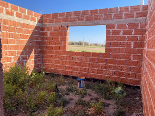 Oportunidad Casa A Terminar En Los Molles